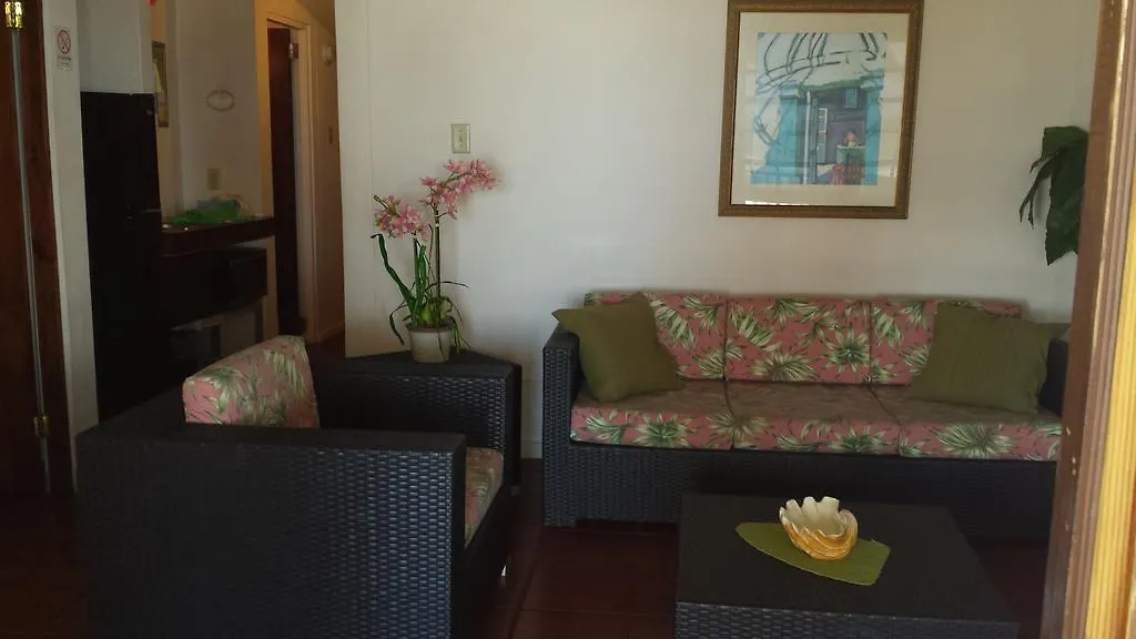 Luquillo Sunrise Beach Inn Hotel